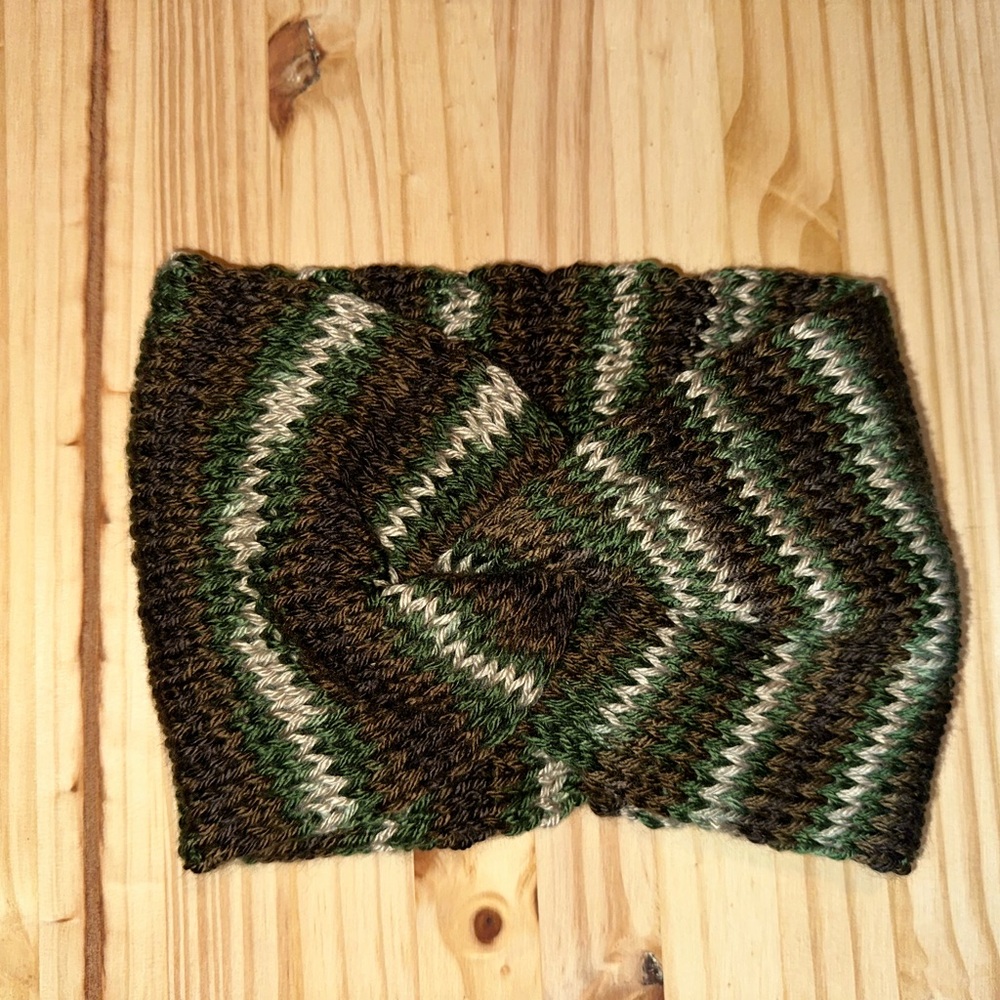Twisted Knit Earwarmer
